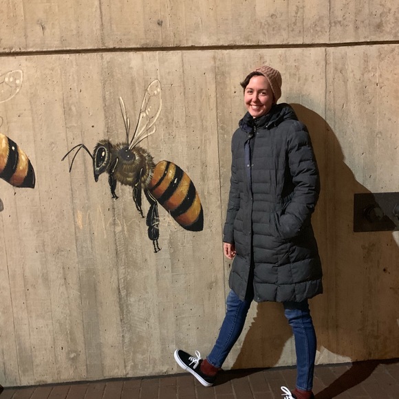 Meet your Posher, Emily - Picture 1 of 1